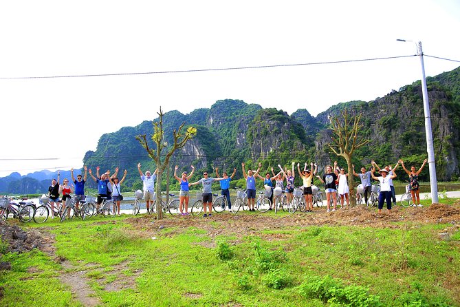 Luxury Hoa Lu Tam Coc Mua Cave Amazing View 1 Day Tour - Tam Coc by sampan and bicycle around the Ngo Dong
