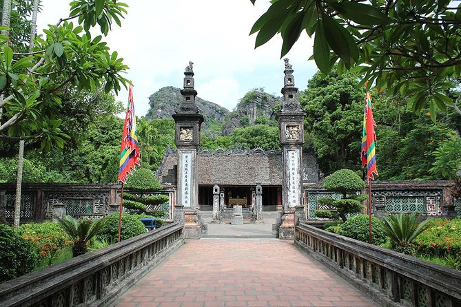 Luxury Hoa Lu Tam Coc Mua Cave Amazing View 1 Day Tour - How the pickup and timing works from Hanoi