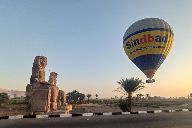 Luxury Hot Air Balloon Flight Over Luxor - Balloon Inflation and the Photo-Friendly Pre-Flight Moment