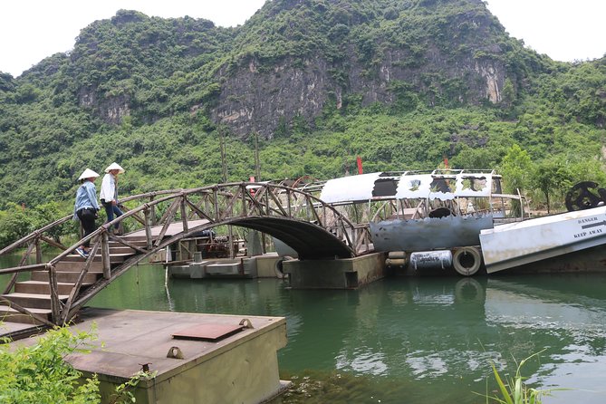 Luxury Limousine Trang An-Mua Cave - Bich Dong max 6-8 pax/ group - Price and value: why $75 can work (if you want it all included)