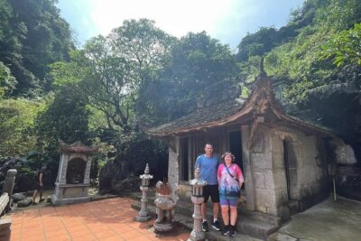 Luxury Ninh Binh Full Day Tour From Hanoi (Trang An - Hoa Lu) - Lunch, Tea, and the Calm Reset Before Trang An