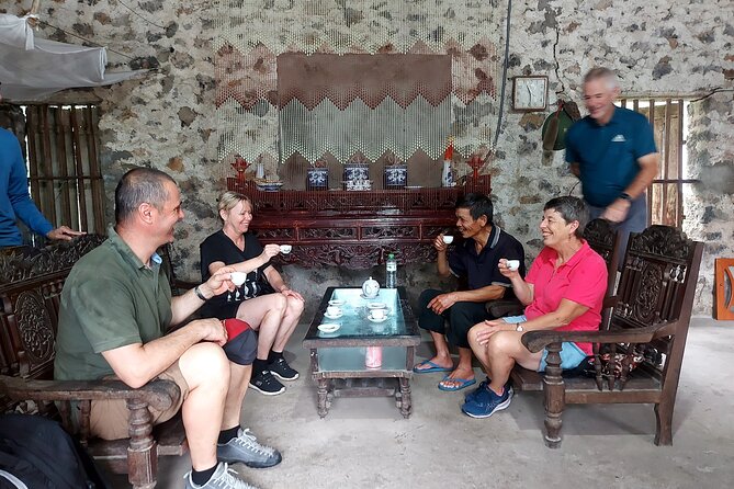 Luxury Ninh Binh Full Day Tour From Hanoi (Trang An - Hoa Lu) - Hoa Lu Temples of Dinh and Le: Vietnam’s 10th-Century Core