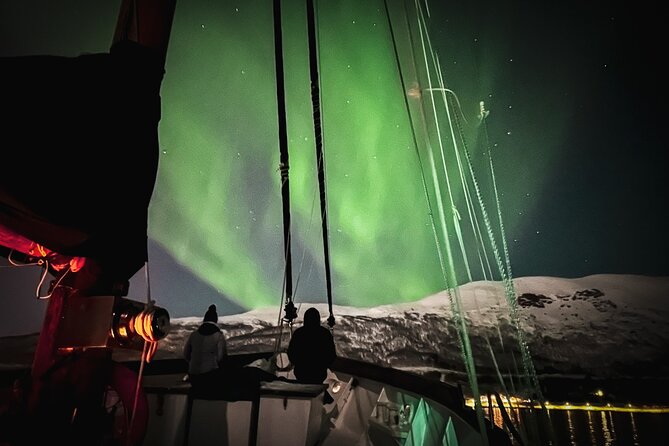 Luxury Northern Lights Yacht Cruise with Hot Tub from Tromsø - Hot Tub: Luxury Gear That Makes Deck Time Sustainable
