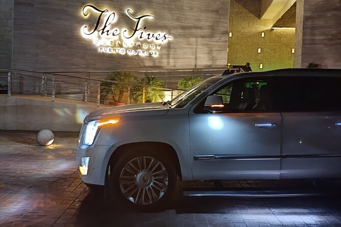 Luxury one way Cancun transfer from Cancun airport - The Driver Factor: Communication and Hotel Gate Help
