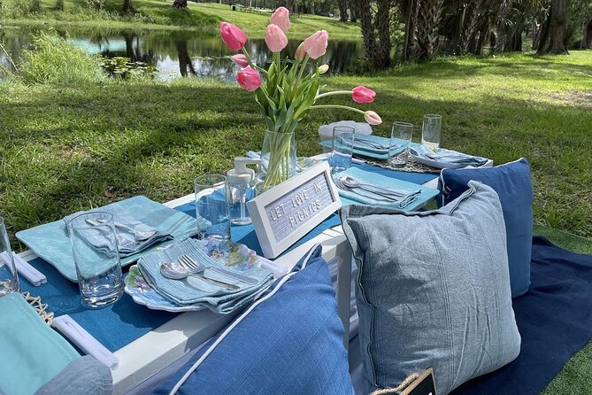 Luxury Picnic Experience at Pedrick Pond Park - Comfort checklist: how to make your picnic day smoother