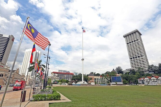 LUXURY Private day tour: Kuala Lumpur & Malacca from Singapore by licensed guide - Malacca River Cruise and UNESCO Walks: Portugal, Dutch, and British Layers