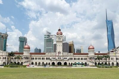 LUXURY Private day tour: Kuala Lumpur & Malacca from Singapore by licensed guide - Border-Savvy Singapore to Malaysia Logistics (And Why It Matters)