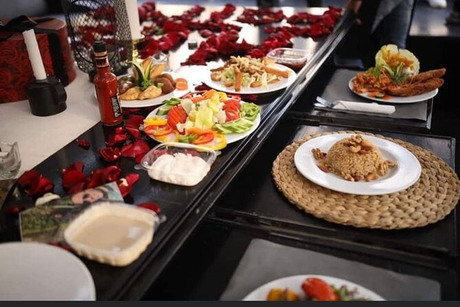 Luxury Private Felucca on the Nile with Lunch - Food details: what’s included and how to get the best meal