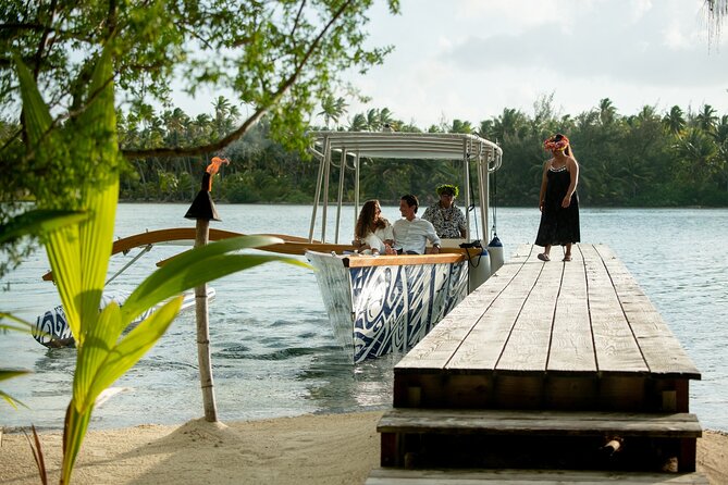 Luxury Private full day tour & Motu lunch in Bora-Bora - Tahitian culture, history, and music that aren’t just background