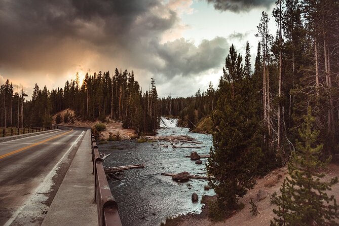 Luxury Private Grand Teton National Park Full-Day Tour - Colter Bay Picnic Area: a break that actually feels like part of the day