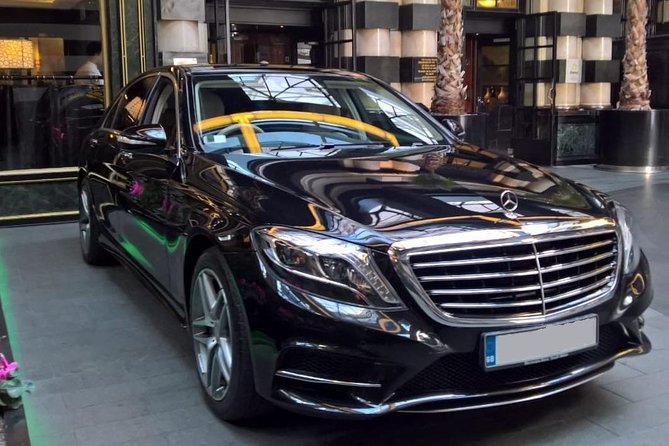 Luxury Private Hire Tour for 2- 6 people around Northern Ireland - Carrick-a-Rede Rope Bridge and the Antrim Coast Cliffs Walk