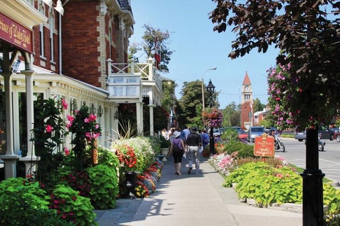 Luxury Private Tour of Niagara Falls from Toronto - Price and Value: Why This Private Tour Can Be Worth It