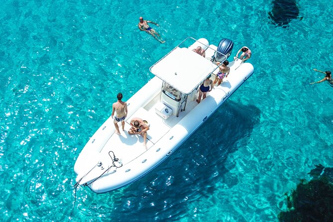 Luxury Private Tour of the Egadi Islands: Favignana&Levanzo from Trapani - Scalo Cavallo: Shallow-rock snorkeling that suits families