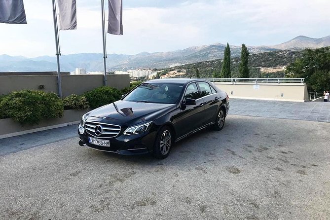 Luxury private transfer: Dubrovnik airport to Dubrovnik - Price and value: what $46.77 per person buys you