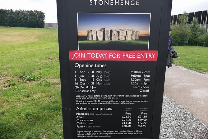 Luxury Private Vehicle Day Hire from & to London via Stonehenge Lacock and Bath - Lacock Abbey village stop: the pause between the icons