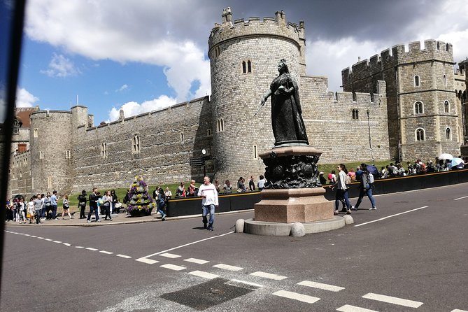 Luxury Private Vehicle Day Hire from & to London via Stonehenge & Windsor Castle - How the Schedule Works Without Feeling Rushed