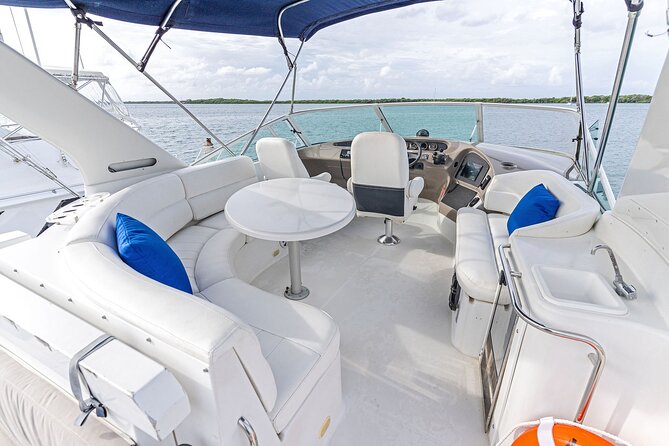 Luxury Private Yacht Charter Aruba - Eden Luca Yachts - Key highlights worth booking