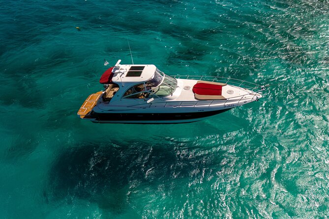 Luxury Private Yacht Charter Aruba - Eden Luca Yachts - How the route is chosen (and why wind and waves matter)