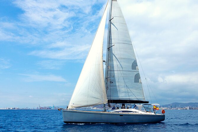 Luxury Private Yacht Sailing Tours in Barcelona - Getting there: Sphynx Barcelona at Pg. de Joan de Borbó