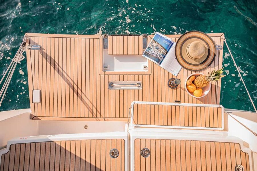 Luxury Sailing Cruise in Agios Nikolaos: Half-Day & Full-Day - Who should book this (and who should pause)