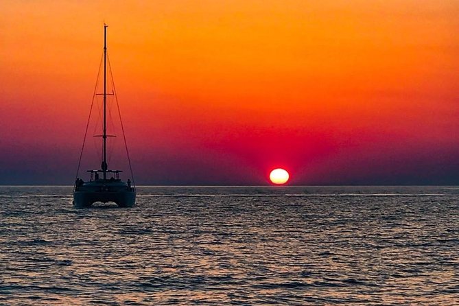 Luxury Small-Group Catamaran Cruise with BBQ, Open bar & Transfer - Price and Value: Is $169.30 Worth It?