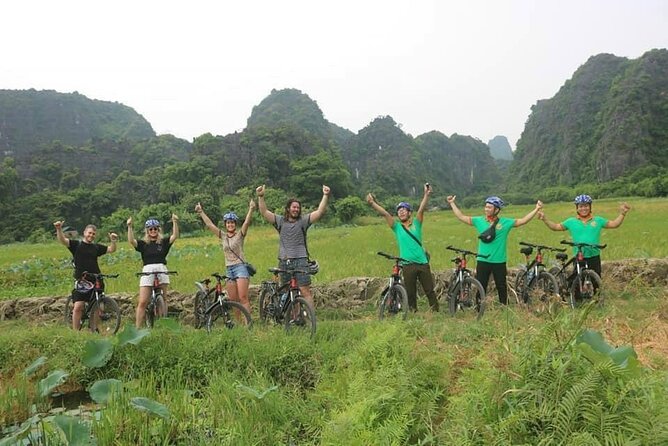 Luxury small Group Hoa Lu - Tam Coc - Mua Cave Max 6 - 8 pax/tour - Lunch and the cooking class: you eat what you make (and that’s the point)