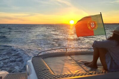 Luxury Sunset Cruise 3h - The Crew Makes the Difference (And You Feel It Onboard)