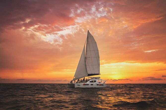 Luxury Sunset Cruise from Riviera Maya - The 5:00 pm timing: why it often feels special