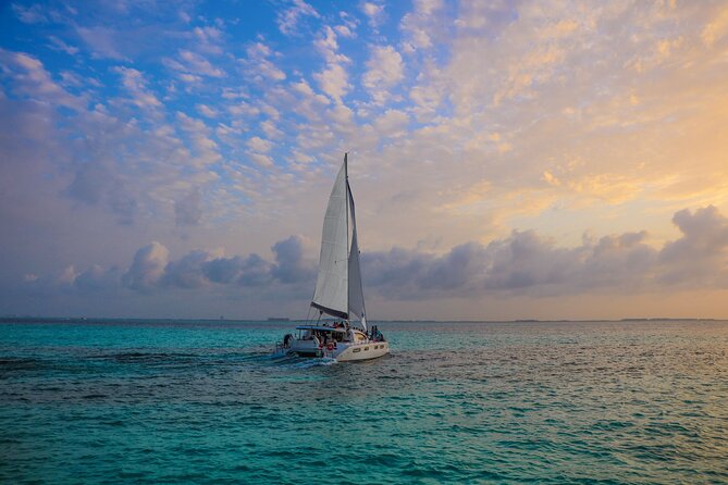 Luxury Sunset Cruise from Riviera Maya - When the water gets rough: comfort tips that cost nothing