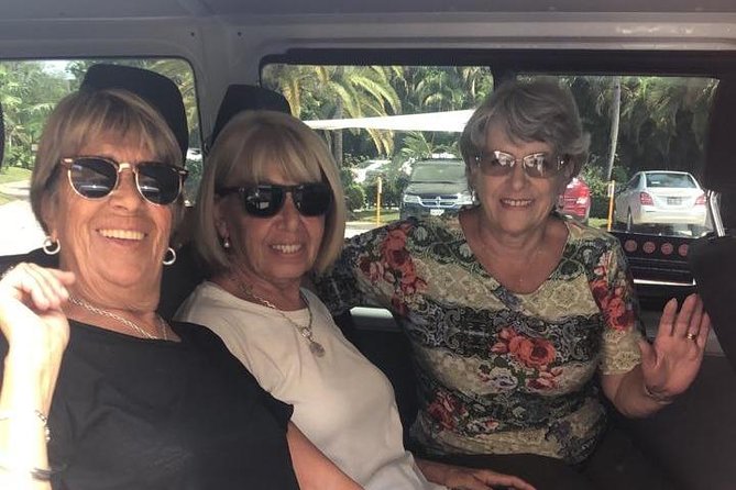 Luxury SUV Private Transfer R/T-Airport-Hotel-Airport- Playa del Carmen - Luxury SUV Transfers in Cancun: What the Experience Really Feels Like