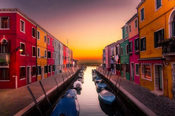 Luxury Tour of Murano & Burano by Private Boat and Guide - Murano glass factory visit: a private glassblowing show you can actually watch