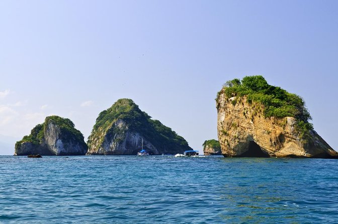 Luxury Yacht & Snorkel with All inclusive Open bar and lunch - Key points to know before you go