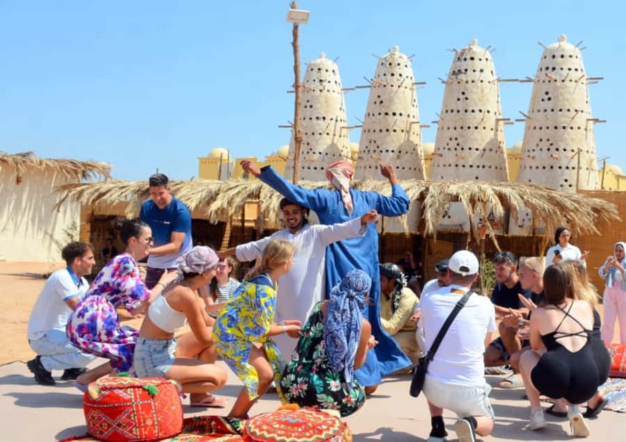 Makadi Bay: BADU Luxury Bedouin Dinner Experience & Stargaze - The Four-Course Bedouin Dinner Under the Stars: More Than a Meal