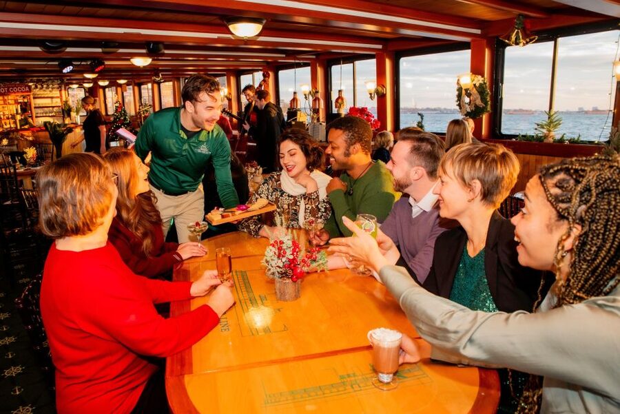 Manhattan: Statue and Skyline Cruise Aboard a Luxury Yacht - Should You Book This Manhattan Statue and Skyline Cruise?