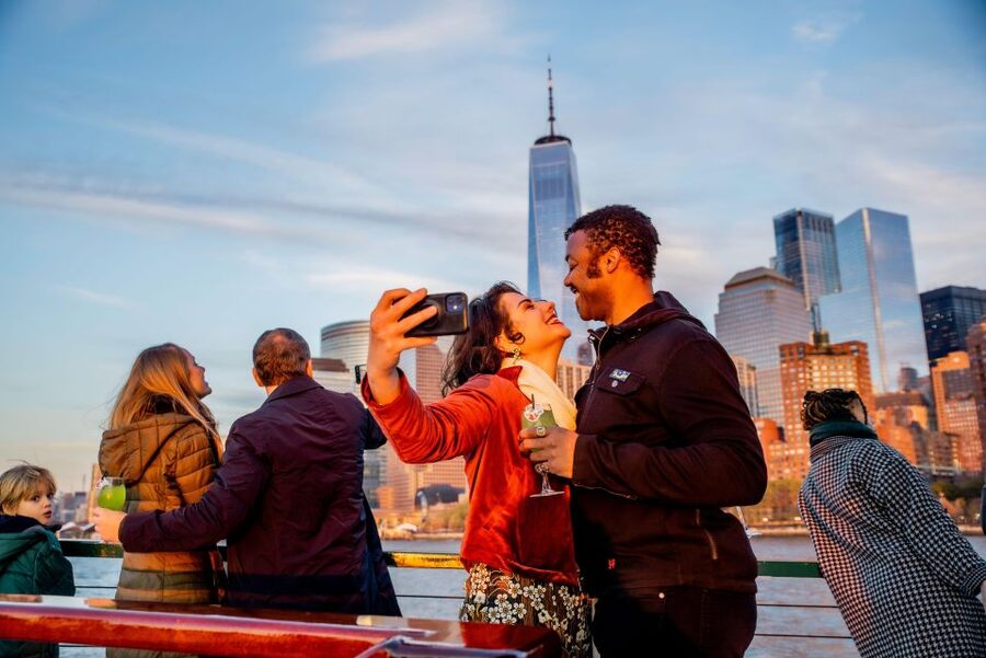 Manhattan: Statue and Skyline Cruise Aboard a Luxury Yacht - Who This Cruise Fits Best (and Who Might Skip It)