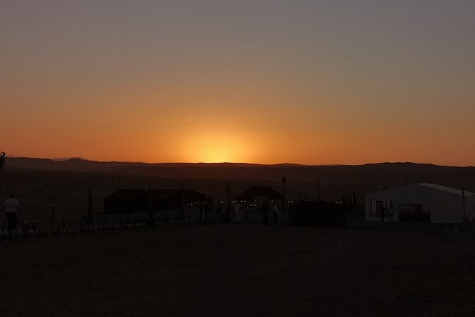 Marrakech: Camels & Quads on Sunset and Luxury Dinner with Show - Dinner under the stars: live music, bonfire, and a fireshow