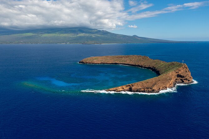 Maui: Molokini and Turtles Luxury Yacht Snorkel - Meeting Up at Maalaea: Simple Start, No Door-to-Door