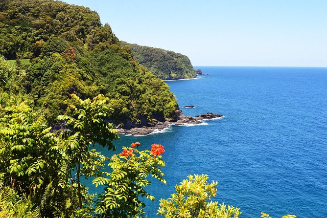 Maui: Road to Hana Luxury Limo-Van Tour with Helicopter Flight - Price and value: what $599 buys you (and what to plan for)