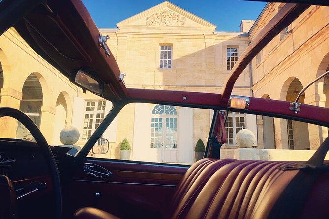 Médoc luxury wine tour aboard a Citroën DS Limousine Convertible - Why a 1973 Citroën DS makes Médoc feel different