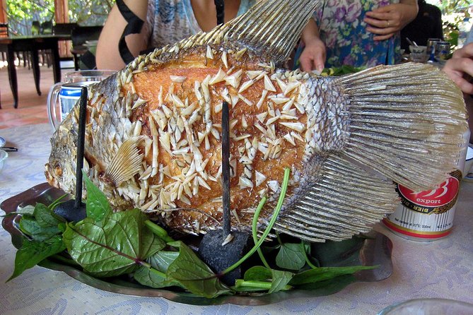 Mekong Delta 2-Day Tour: Floating Markets, Biking, Amazing Tour - Accommodation and food: where the experience can feel both strong and variable