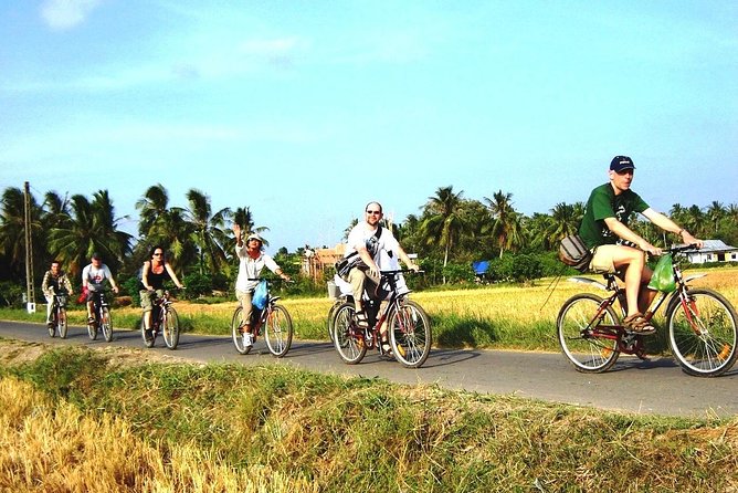 Mekong Delta 2-Day Tour: Floating Markets, Biking, Amazing Tour - Day 2: Cai Rang floating market morning (with early wake-up choices)