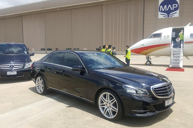 Melbourne Airport Arrival Or Departure Luxury Car Transfers - Tullamarine pick-up that actually gets you moving