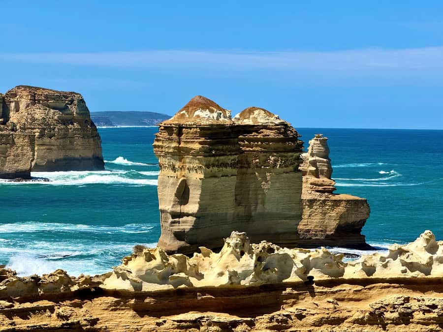 Melbourne Great Ocean Road Benz SmallGroup&LuxCoach BigGroup - Your guide matters: Philip, William, Daniel, Ray, David, and the rest