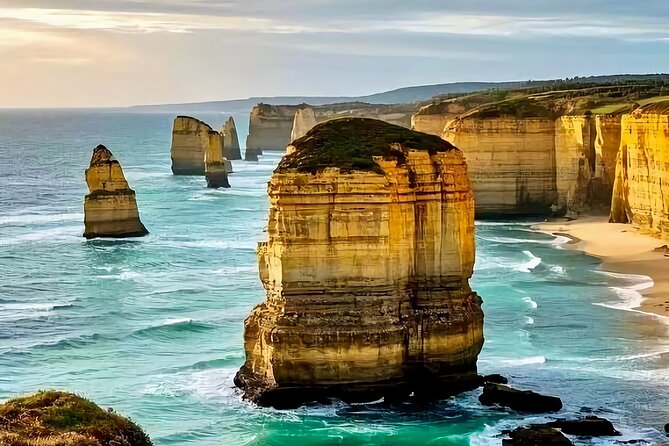 Melbourne Great Ocean Road Reverse Tour + London Bridge wildlife - Key highlights worth aiming for