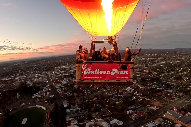Melbourne Premium Balloon Flight - Finding Your Meeting Point on Russell Street