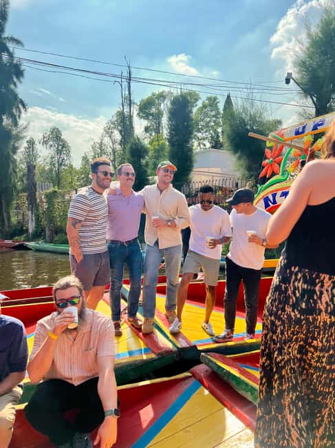 Mexico City: Xochimilco Boat with Guacamole & Premium Drinks - Entering the canals at Canal 237: your 2.5-hour flow