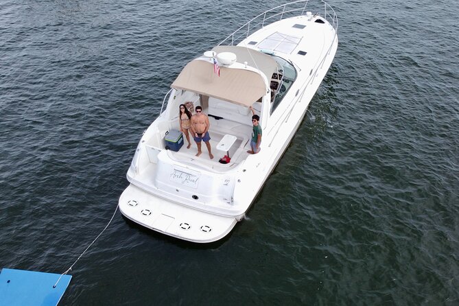 Miami Beach Luxury Yacht Adventure: Explore Stunning Coastline - A Private Miami Beach Yacht Ride That Feels Like Your Own Schedule