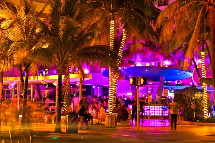 Miami Premium Driving Night Tour with Skyviews Wheel Ride - Skyview Miami Wheel: nearly 200 feet up for skyline views you’ll remember