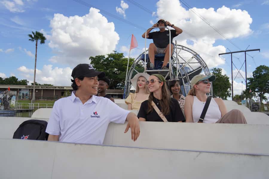 Miami Premium Everglades Driving Tour with Airboat Ride - Pickup In Downtown Miami: Easy Start for a 4.5-Hour Day