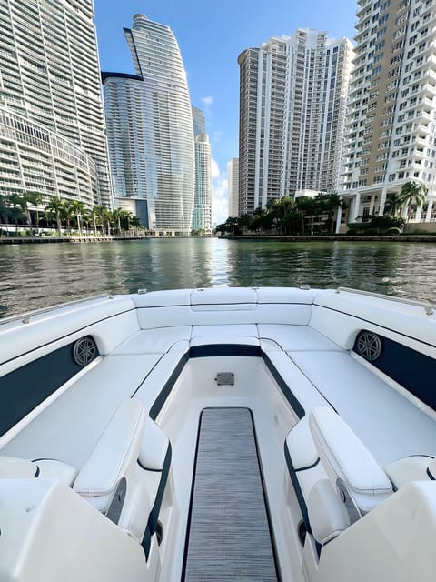 Miami: Private Luxury Boat Charter with a Captain - Pick your cruise length: 2 hours to full-day Indian Creek and sandbar time